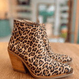 Women's Classic Autumn Boots