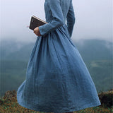 Ladies’ Vintage Style Maxi Dress