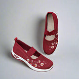 Ladies’ Supportive Knit Shoes