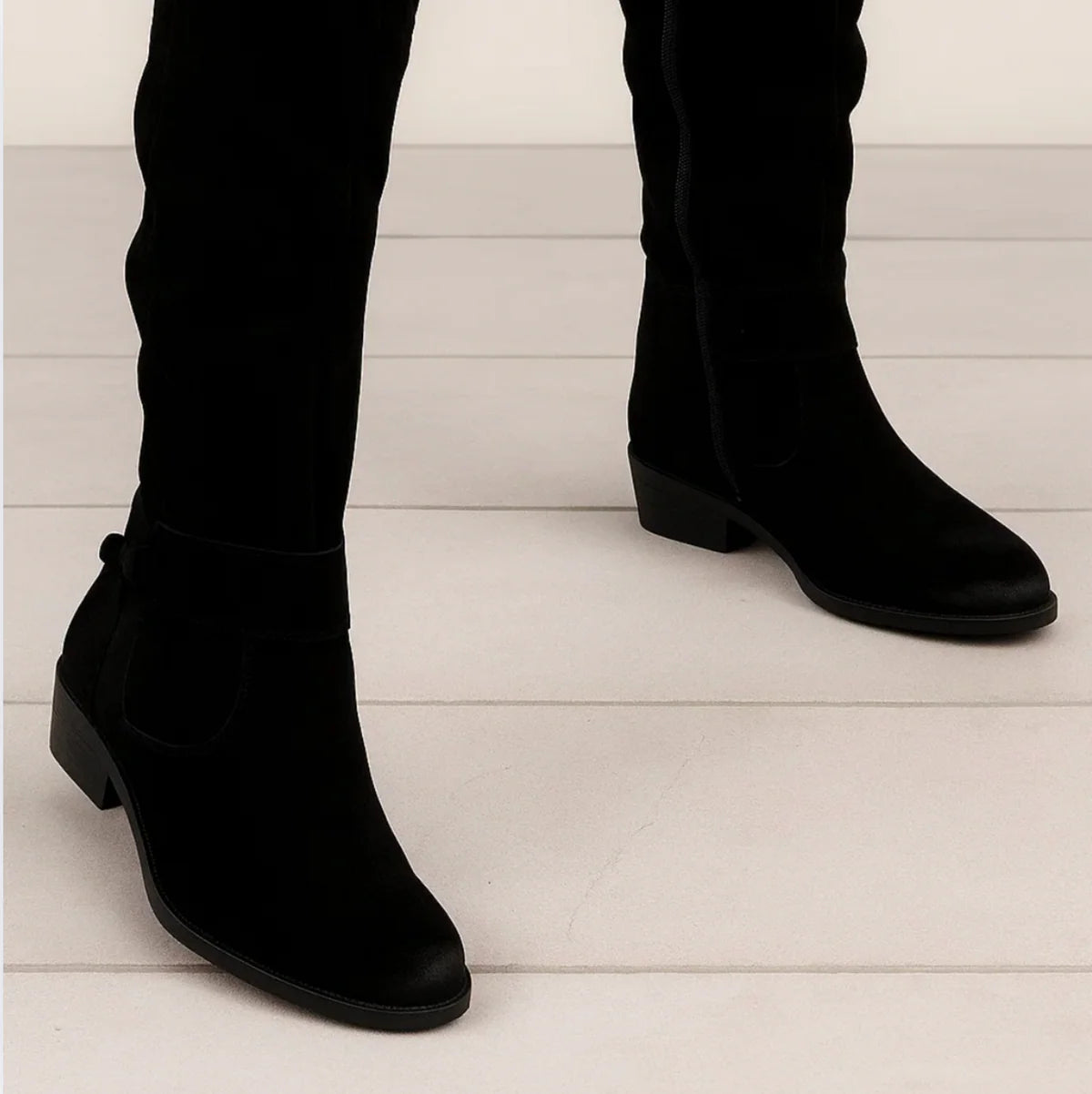Women's Knee-High Boots