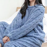 Women's Relaxed Fleece Pajama Set with Long Sleeve Top