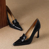 Ladies’ Classic Pumps