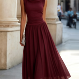Women's Sleeveless Pleated Flared Midi Dress